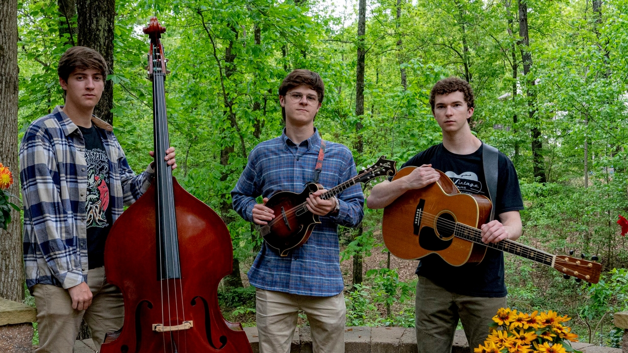 Dog’s Out the Cage Tour – Mountain Grass Unit at The Annex